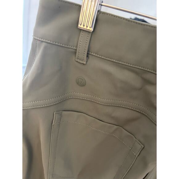 Lululemon‎ City Sleek Slim-Fit 5 Pocket High-Rise Pant Grey Sage Size 31 - Picture 6 of 7
